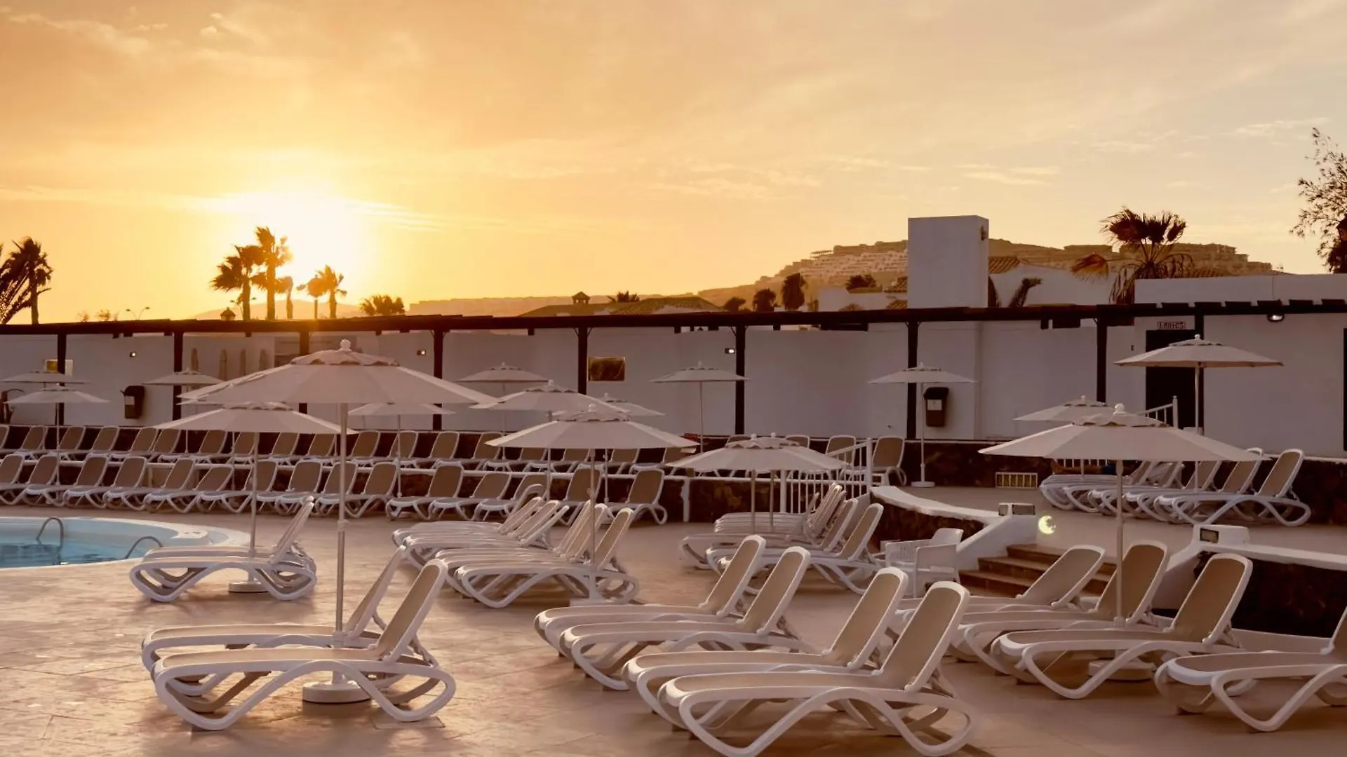 Aparthotel Caleta Dorada Caleta De Fuste