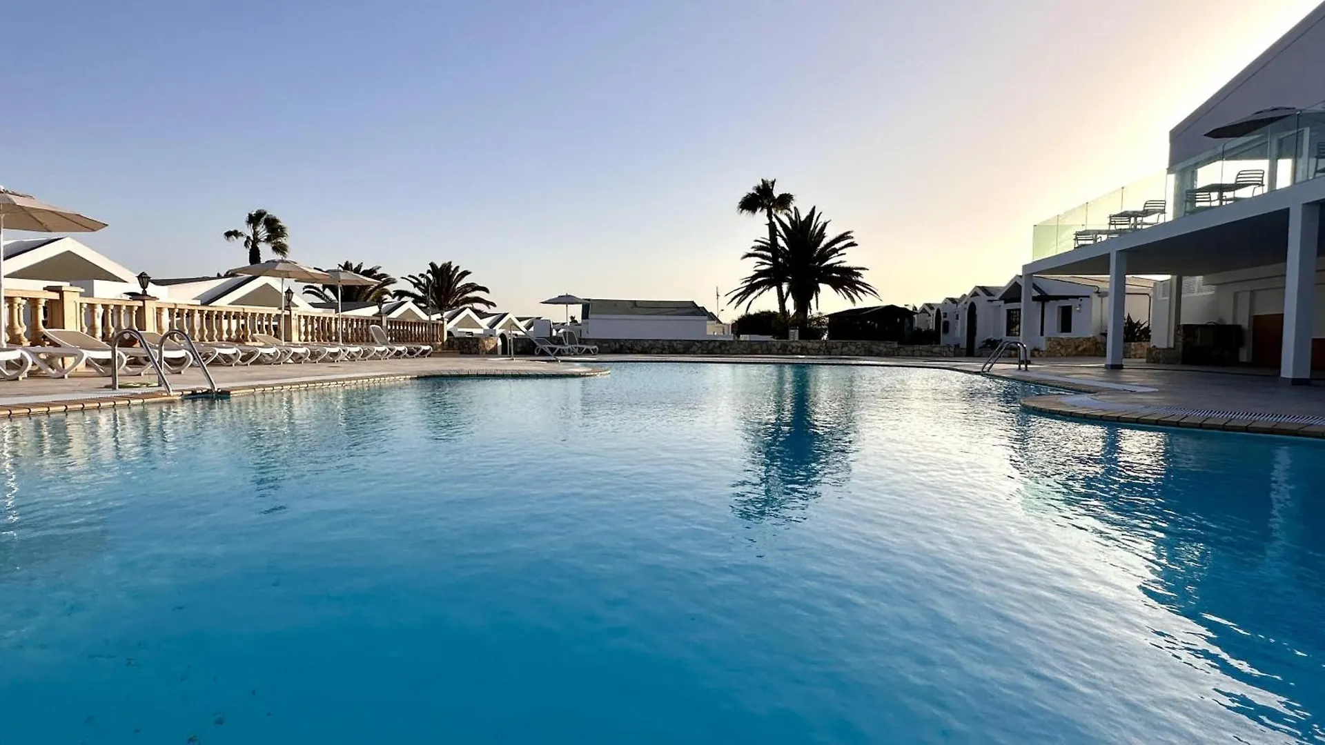Aparthotel Caleta Dorada Caleta De Fuste